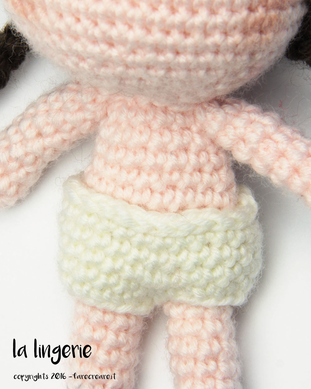 bambola amigurumi